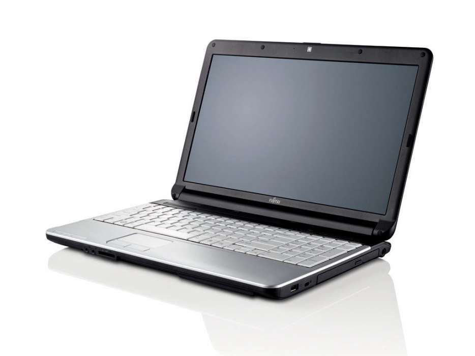 Dezmembrez Laptop Fujitsu M3438G