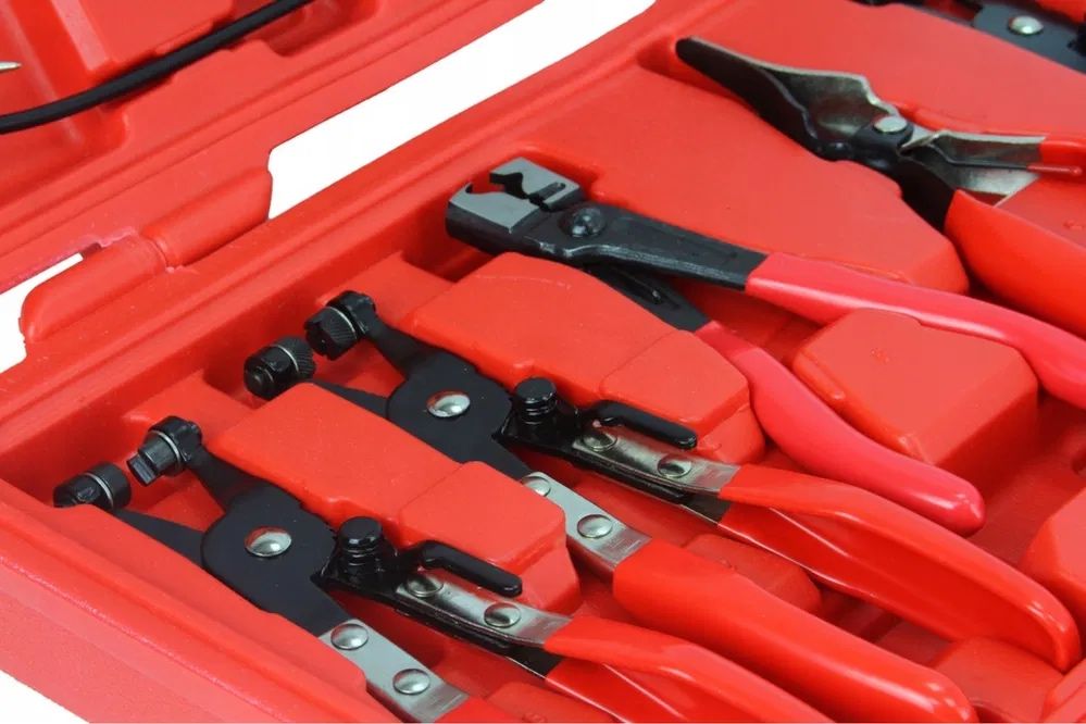 Клещи за скоби на водни съединения