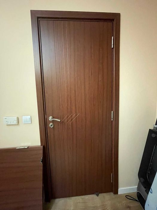 Интериорни врати