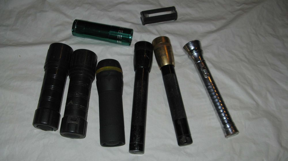 7 lanterne in buna stare de functionare 40 lei toate    -   comandate