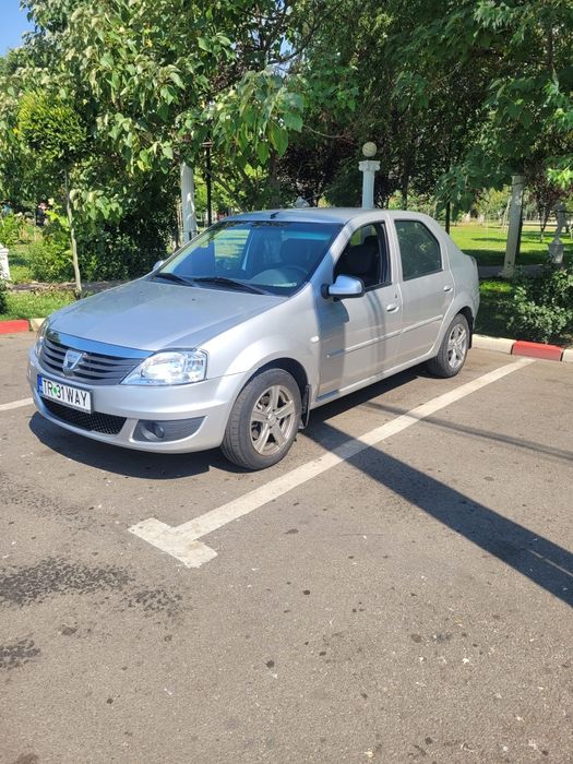 Vând Logan Laureate 1.6 mpi, cu 8 valve, cu instalație gpl 55l.