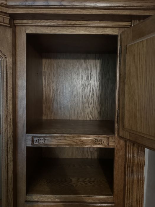 Vitrina / mobila lemn masiv