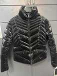 Дамско пухено яке Guess