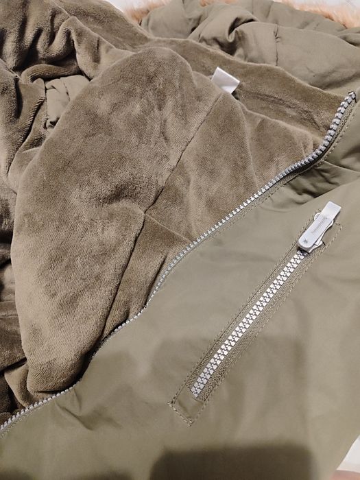 Страхотен ватиран и водоотблъскващ ски космонавт / ескимос на H&M