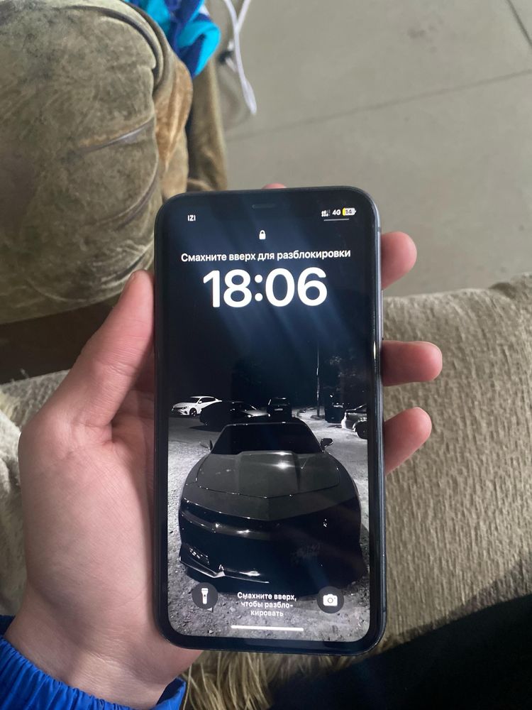 iphone 11 ,64