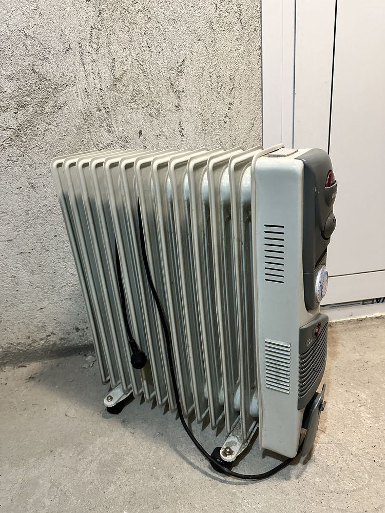 Маслен радиатор NEO с вентилатор и таймер
