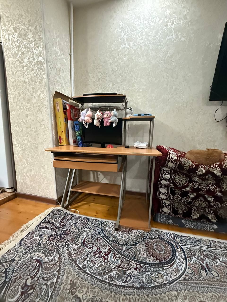 Компьютерный стол