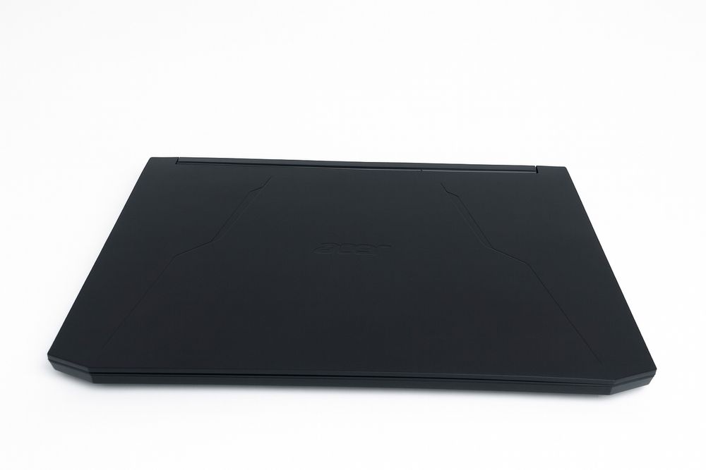 Laptop de gaming - Intel i5 11400/ GTX 1650/144 Hz - Stare impecabila