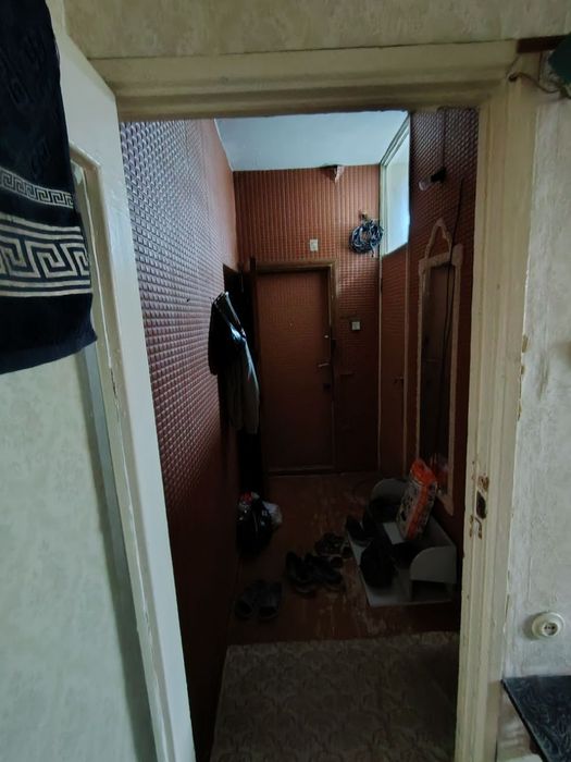 Срочно продаётся квартира 2/4/4 кадышева