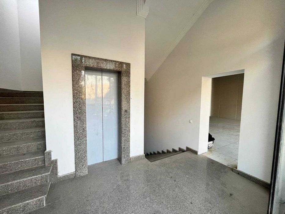 Продажа! Помещения! Новостройка Юнусабад! 270 м2 440 м2!