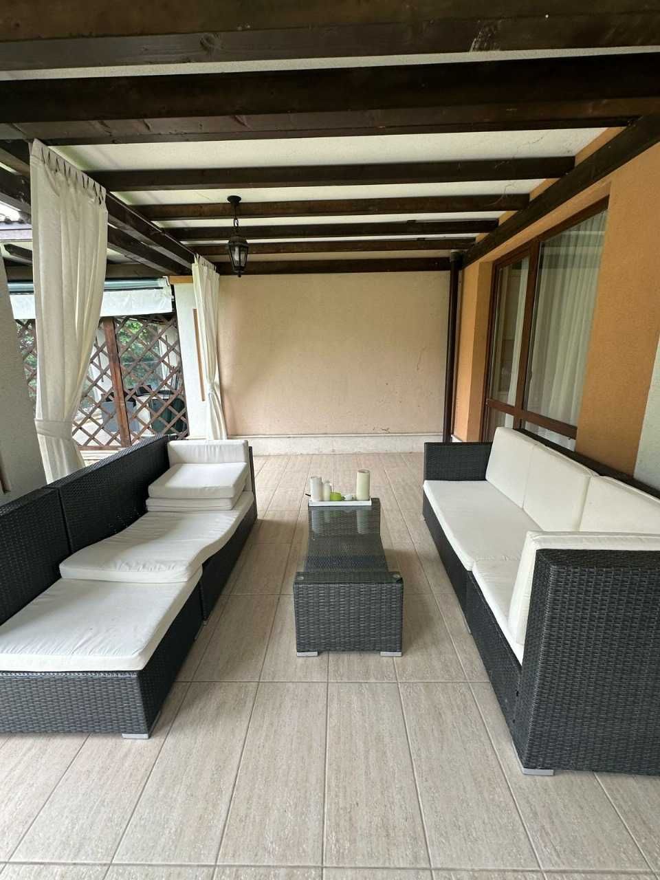 Продаваме Тownhoyse Green life
