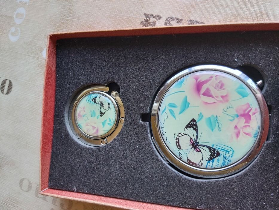 Oglinda și suport / carlig poșeta - set cadou elegant