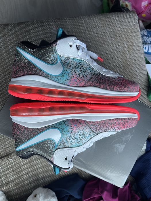 43 Nike Air Max LeBron VIII 8 V/2 Low Miami Nights Jordan Маратонки ON