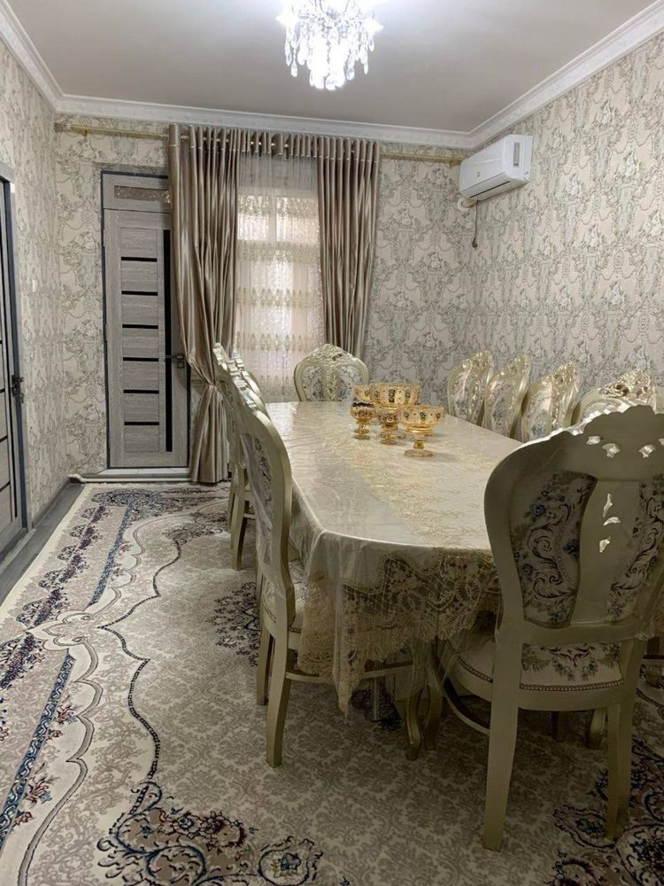 Продаётся Квартира Чиланзар 19. 3в4/4/4 Ор-р Айген