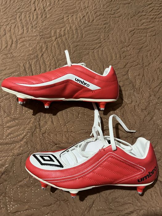 Футболни обувки Umbro 42.5