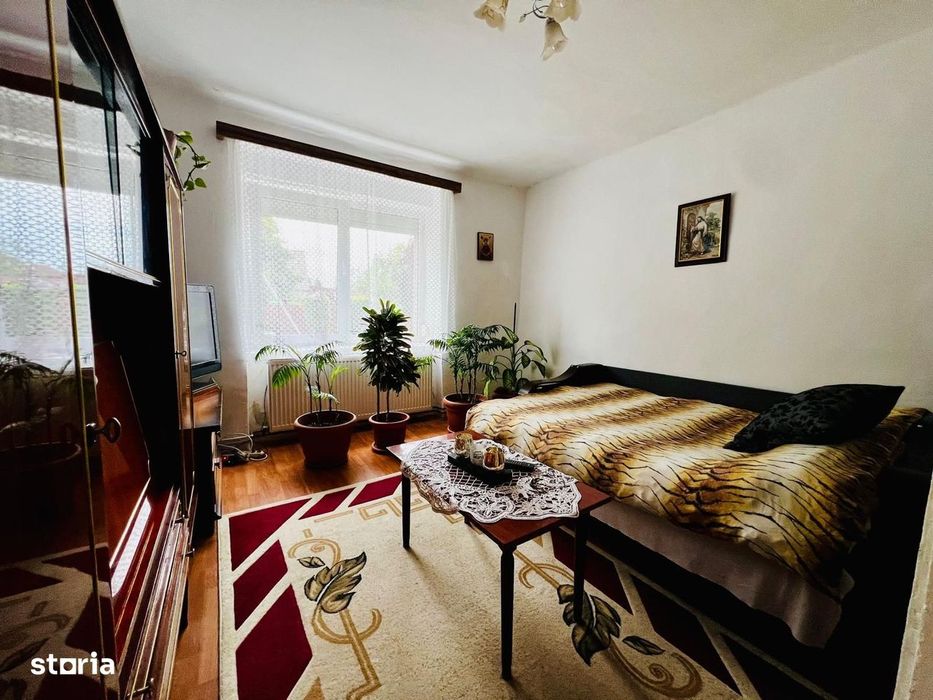 Casă individuală cu teren generos 900mp - Zona Bogdăneștilor