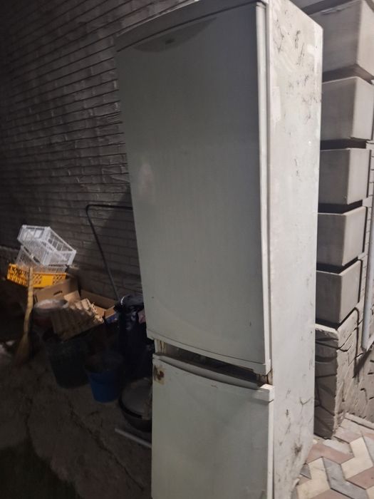 Холодильник бу 5000 рабочий