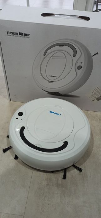 Продам робот пылесос