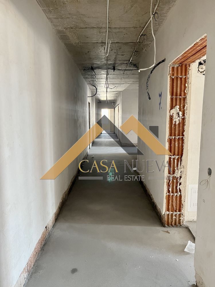 Продава се Двустаен апартамент в София, Овча купел - 70 кв.м за 1842 €/кв.м - Снимка #2