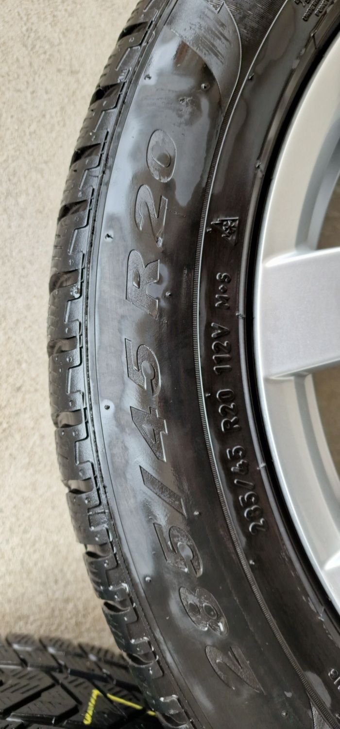 Зимни Гуми Pirelli Scorpion 285/45/20