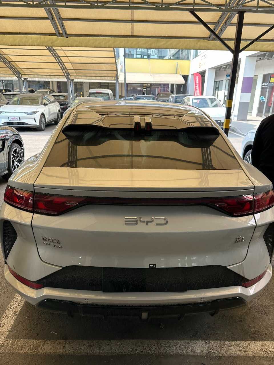 BYD SONG L nasiya