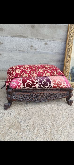 Ceva piese Vechi , Provenită Franța