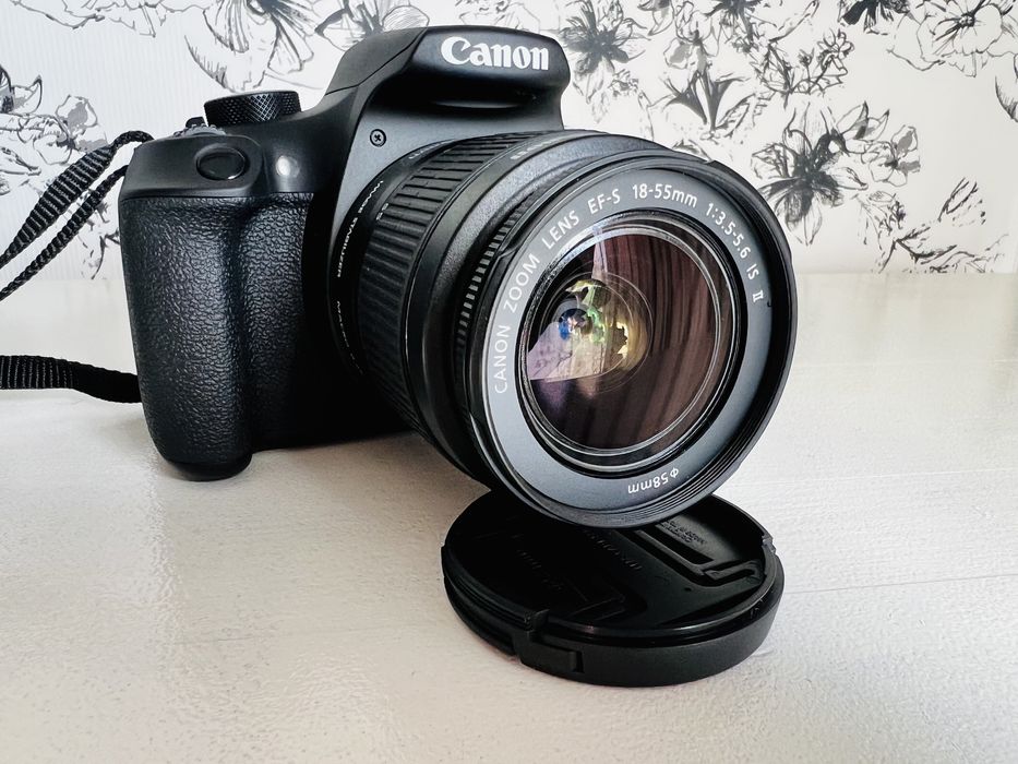 Canon EOS 1300D фотоапарат