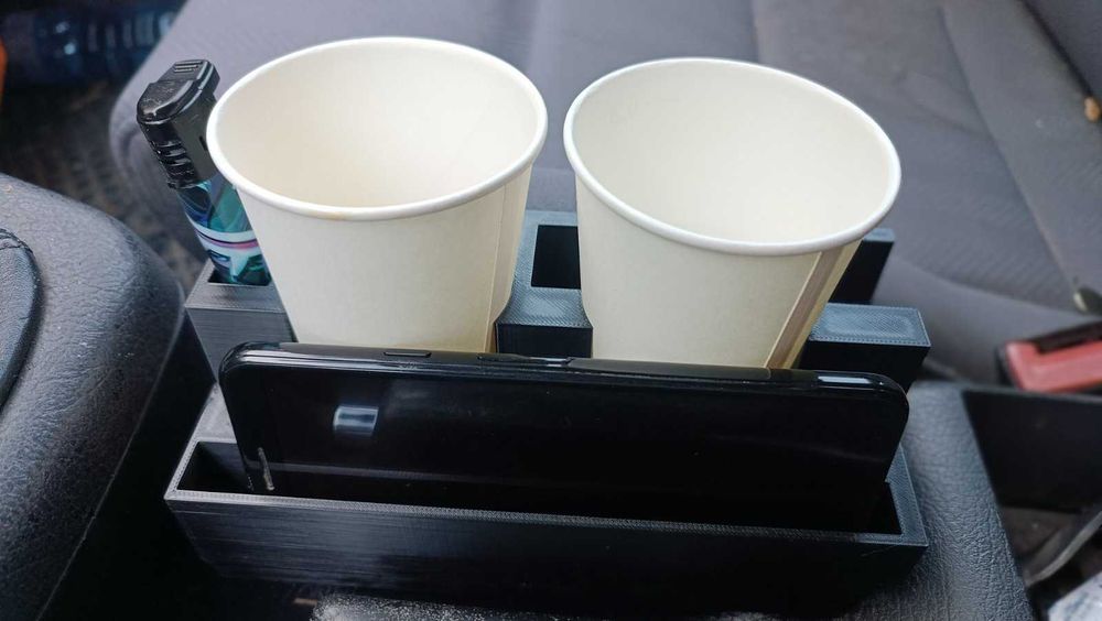 Конзола за кафе, цигари, запалка и телефон за Audi A4 B5.