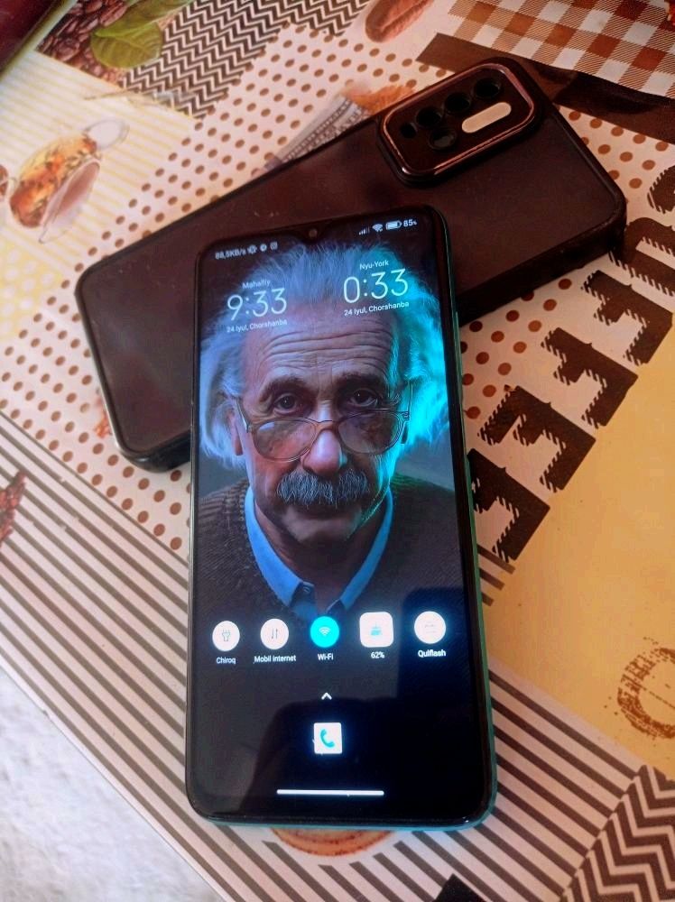 Xioami Redmi 9T.