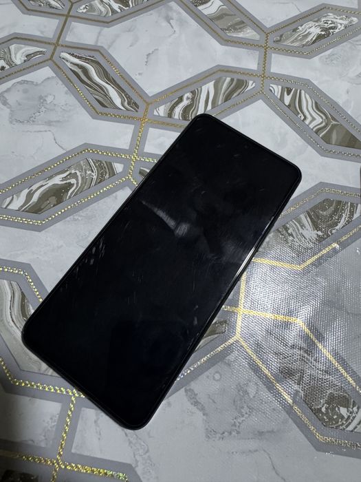 Realme 12 8/256 ideal