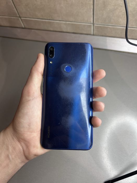 Huawei P Smart Z 64GB / 4GB RAM – Pop-up, zgâriat spate