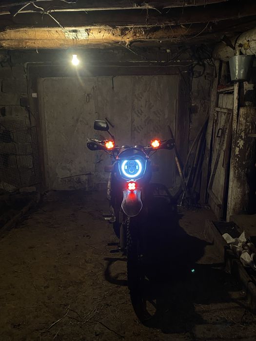 Продам мотоцикл хонгиа 150