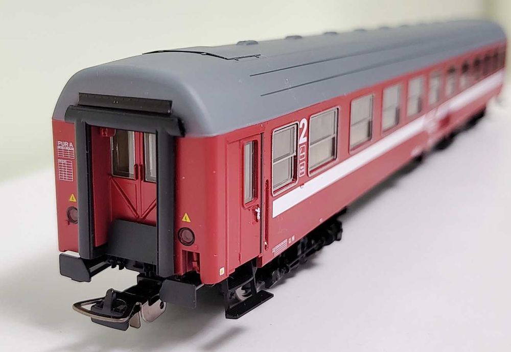 macheta vagon de călători clasa 2 seria 20-55 CFR tip Y Ep.VI scară H0