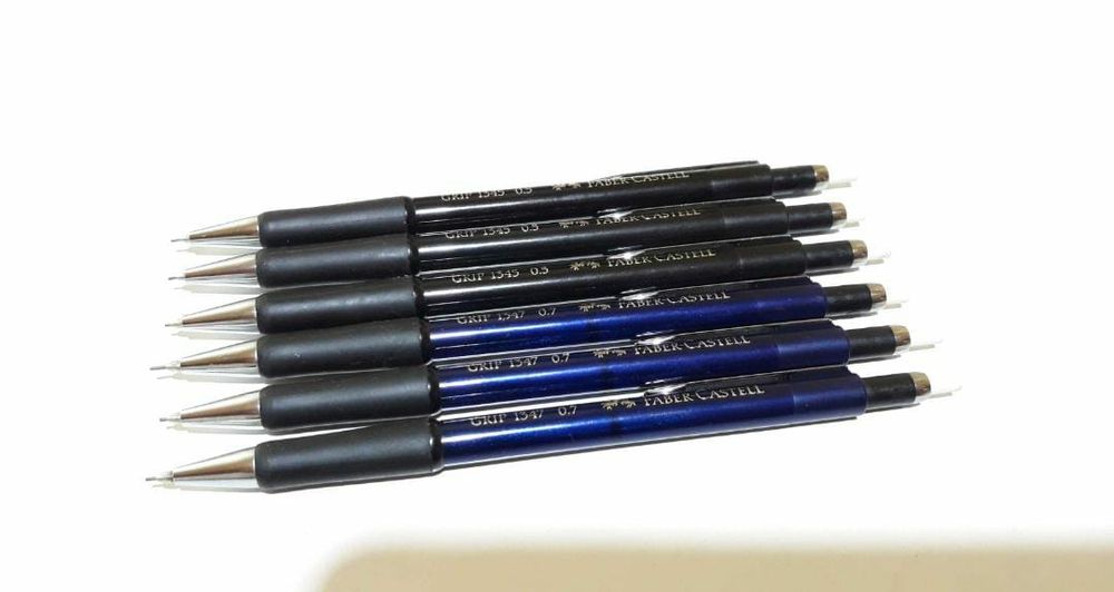 Lot 6 creioane faber castell 1345 si 1347 de 0.5 mm si 0.7 mm