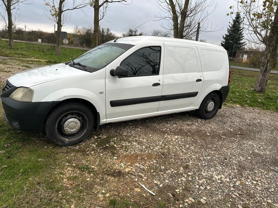 Logan van 2012 diesel E5