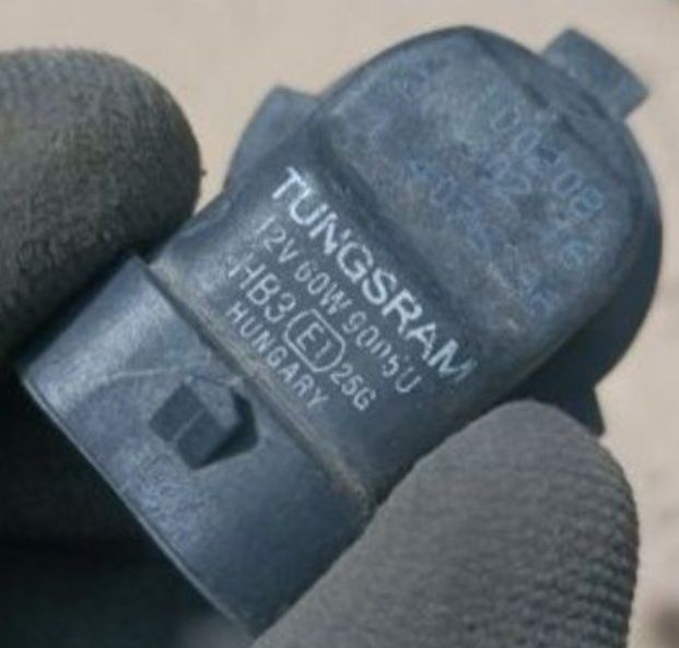 Bec hb3 livrare colet avantajoasă oriunde în țară