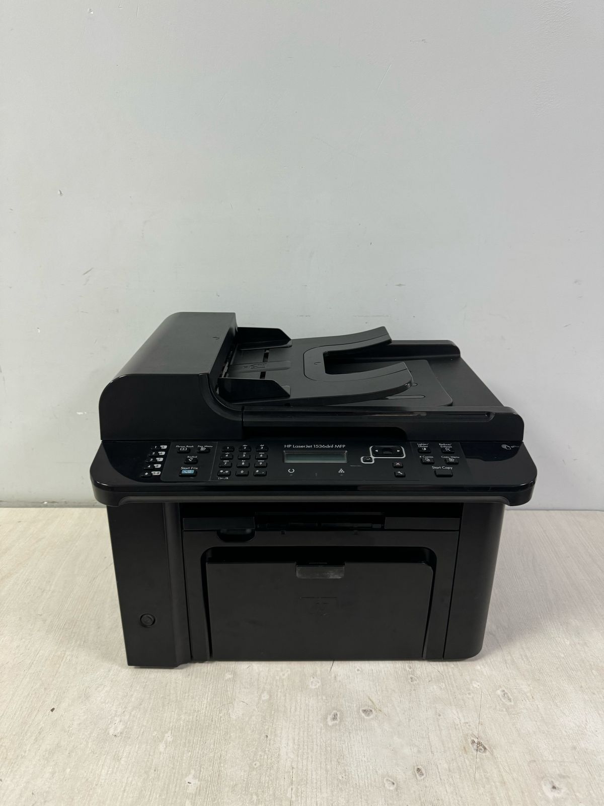 HP Laserjet 1536dnf МФУ 3в1 принтер лазерный в хор.сост,новый картридж