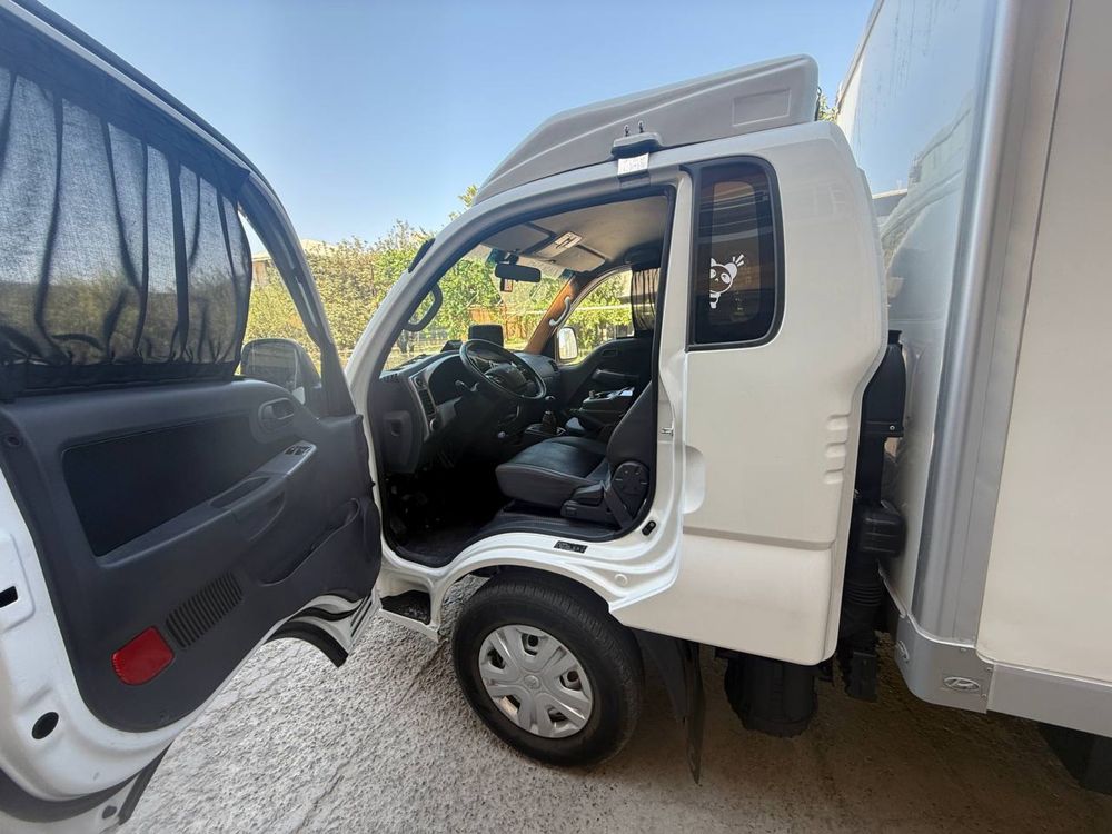 Kia bongo 2022 1,2 tonna