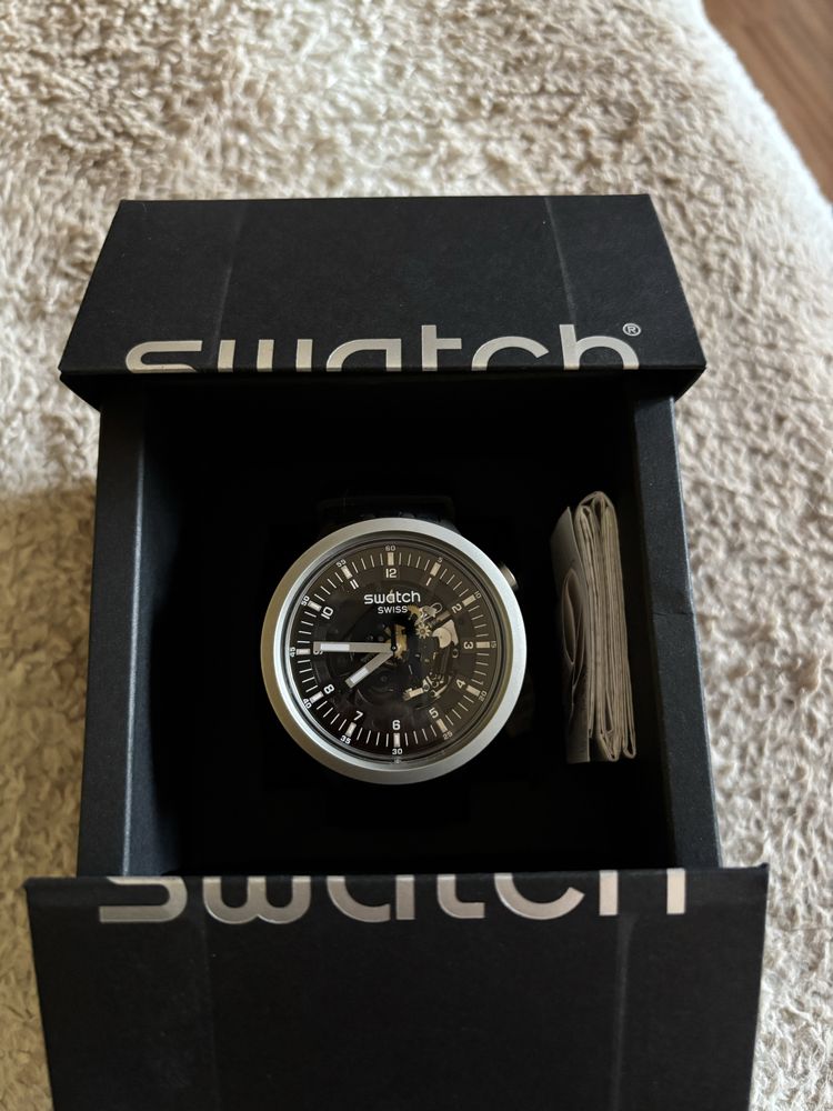 Мъжки часовници Festina и Swatch
