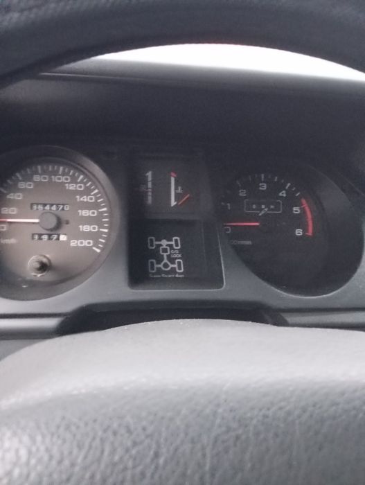 Jip miți bisi pajero de vînzare