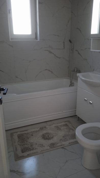 Închiriez apartament cu doua camere în bloc nou mobilat si utilat