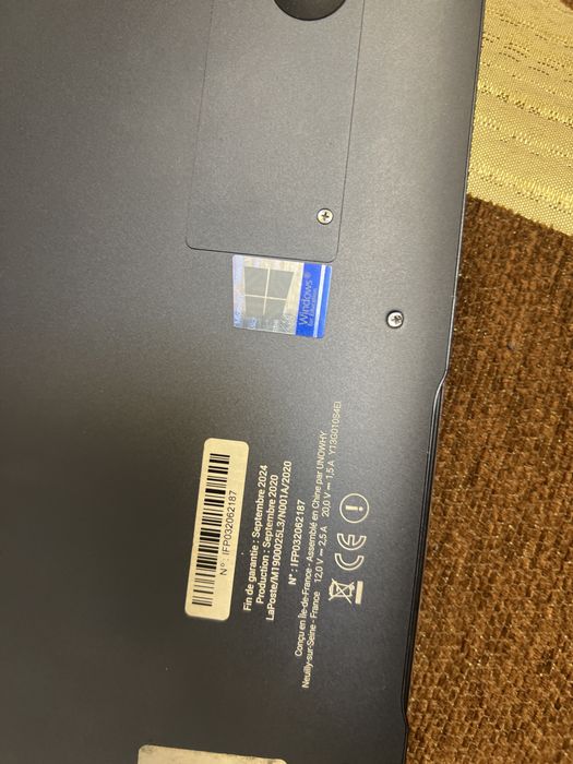Laptop Unowhy Y13