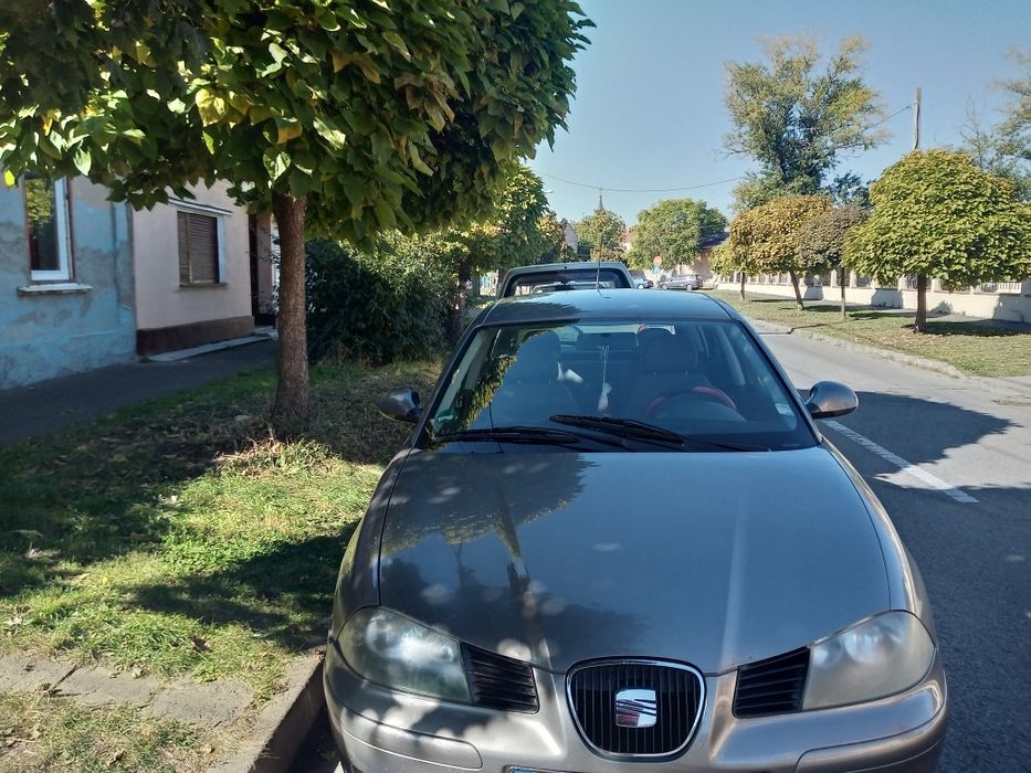 Schimb două mașini pe alta