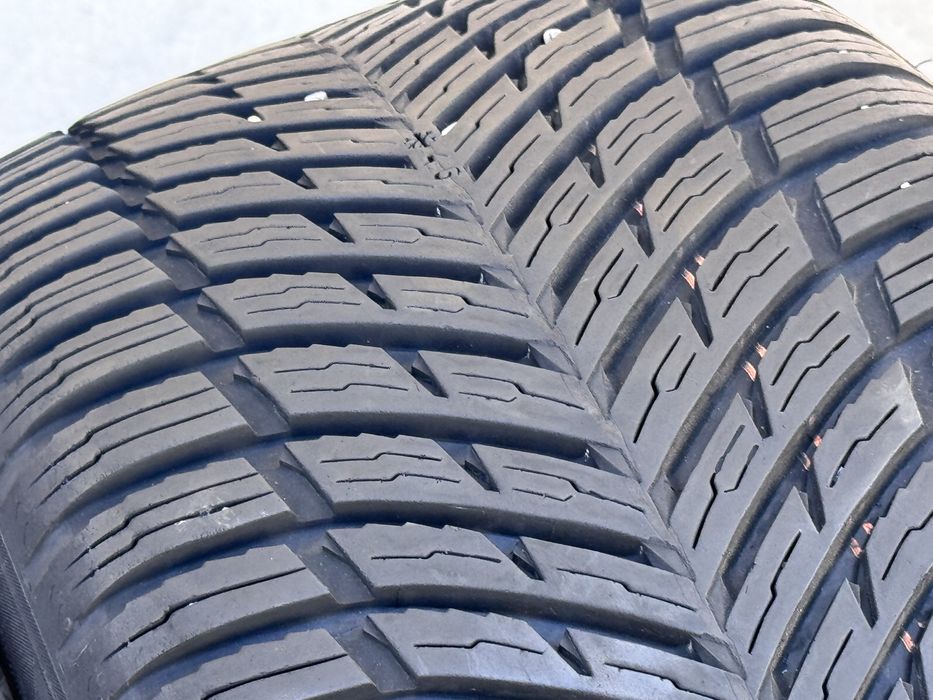 235/45/R17 Nokian SeasonProof 2бр всесезони dot4721