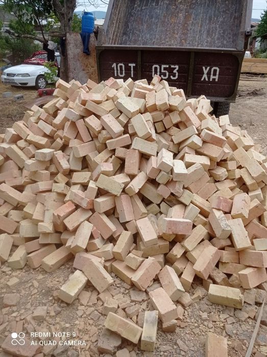 Пишган гишт ва хом гиштлармиз бор гиштлармиз бор сифати ало даражада