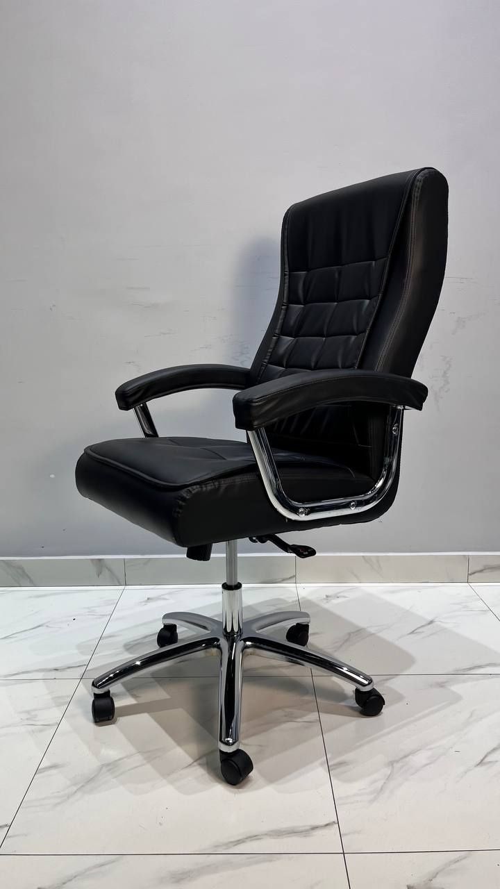 Офисное кресло модель S 47