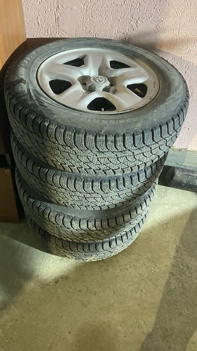 Колесо R17 зимнии