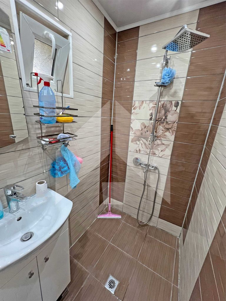 Продава се Къща в Нови пазар - 98 кв.м за 287 €/кв.м - Снимка #22