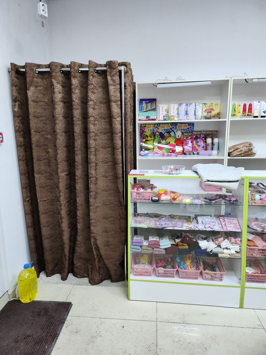 Гардероб для бутика