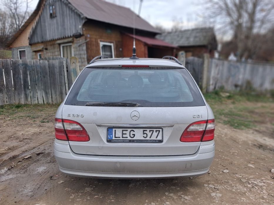 Mercedes  E320 3.2